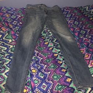 MEDIUM WASH EXPRESS SKINNY JEANS